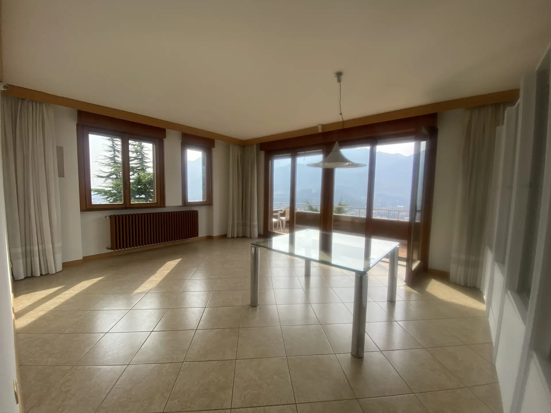 VENDESI VILLA A MARTIGNANO