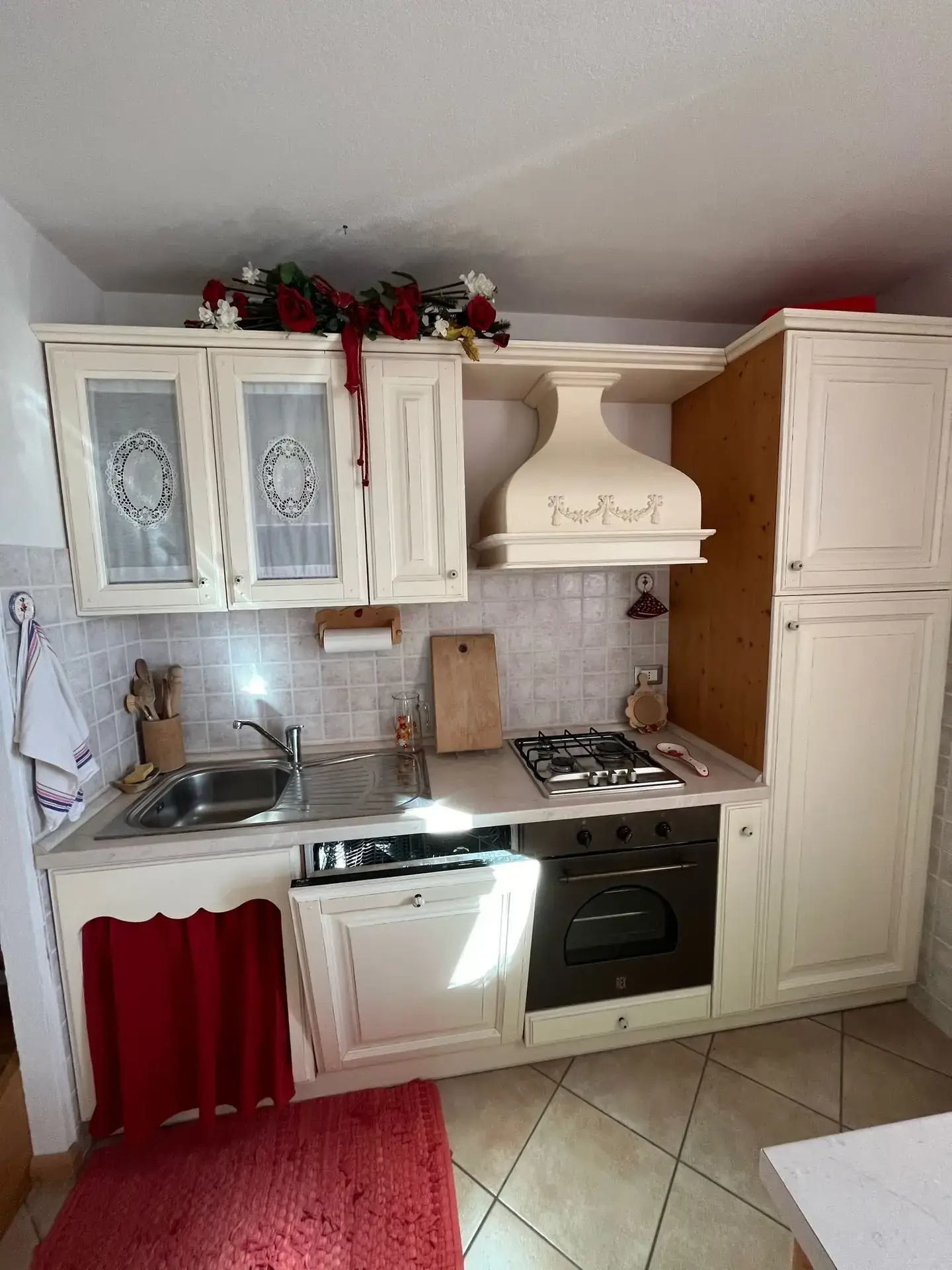 VENDESI APPARTAMENTO A LAVARONE