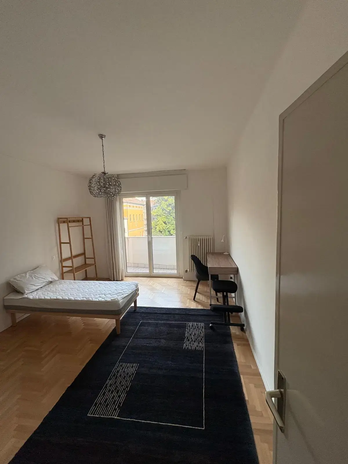 AFFITTASI STANZA SINGOLA PER STUDENTE IN VIA SANTA CROCE