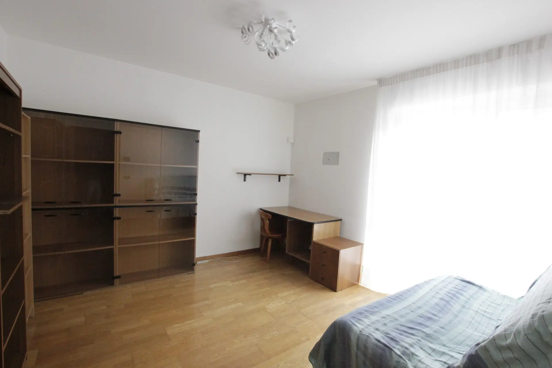 VENDESI SPAZIOSO E LUMINOSO APPARTAMENTO A VILLAZZANO