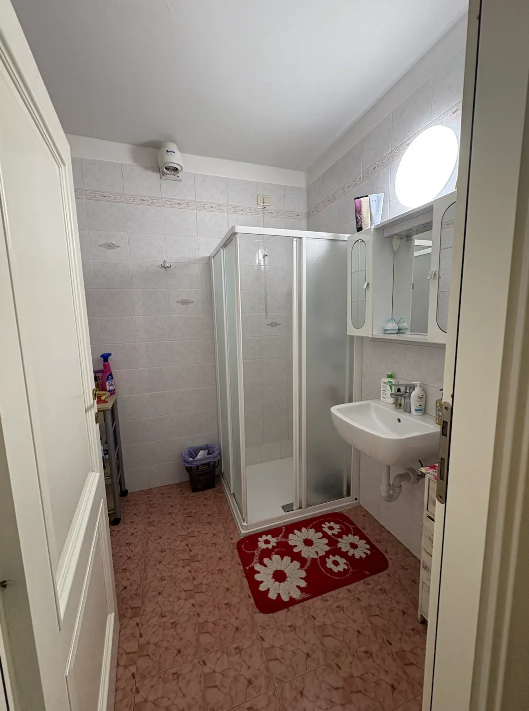 VENDESI MINI APPARTAMENTO IN VIA BRENNERO