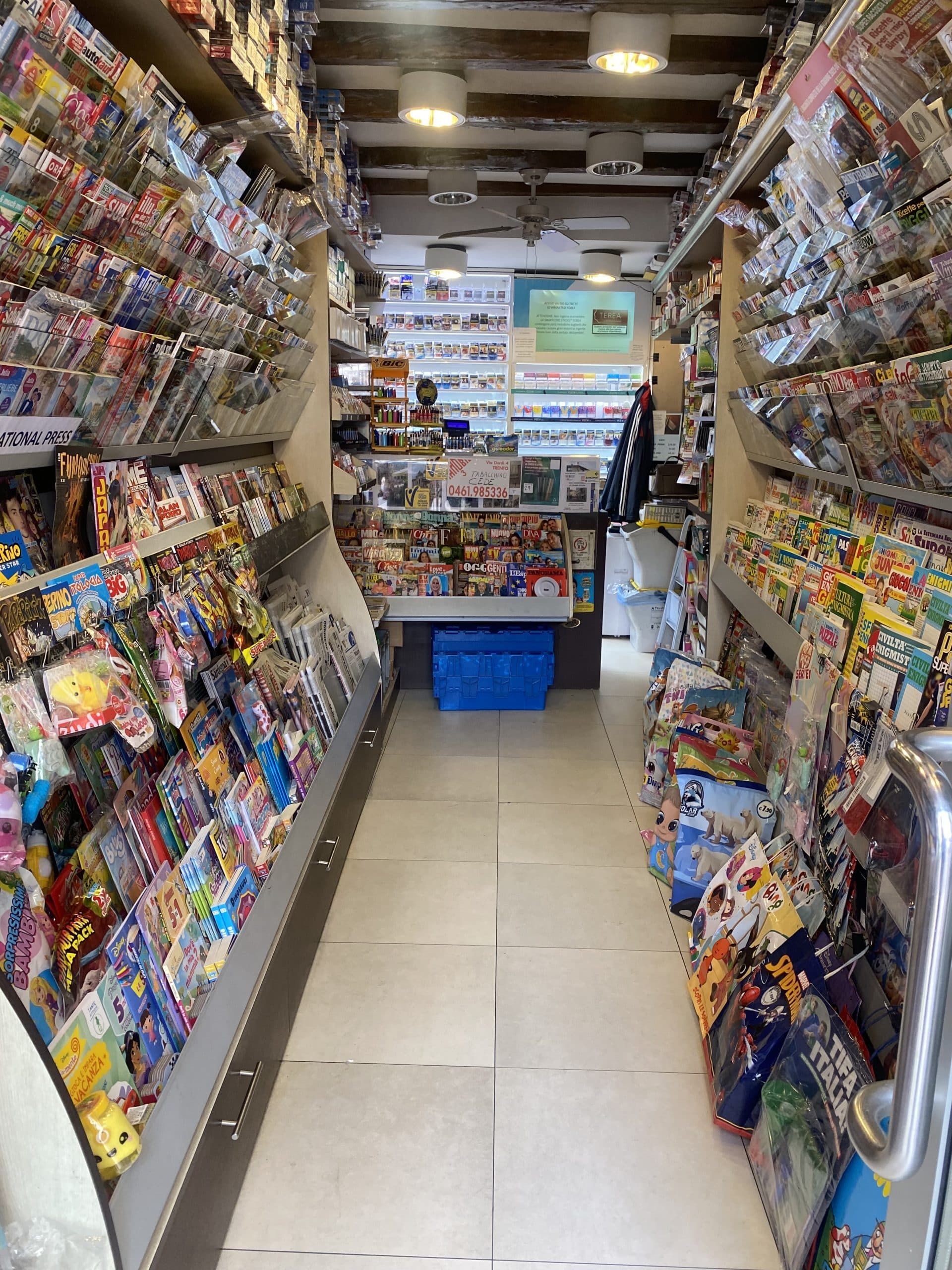 CEDESI TABACCHINO IN VIA GARIBALDI – PIAZZA DUOMO